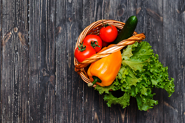 포토 JPG 해외이미지 음식 백그라운드 컨셉 잎 농업 다이어트 토마토 채소 재료 자연 탁자 오이 파프리카 건강 사람없음 목재 빨간색 초록색 농장 노란색 바구니 검은색 어둠 샐러드 젖음 수확 시골 신선 정상 상추 먹기 허브 유기농 날것 후추 바질 내추럴 밭일 비트 숙성 채식주의자 카피스페이스 샬롯 비건 해외포토 나무 식물 웰빙 산업 컬러 가구 모션 양파 공백 향신료 생태계 채식 파일형식 이미지허브