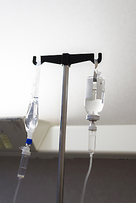 포토 JPG 해외이미지 백그라운드 가방 건강 병원 사람없음 치료 약 건강관리 방 장비 흐름 환자 긴급 액체 4 수술 질병 튜브 외과 테라피 해결 정맥 순서 돌봄 치유 투입 살균 해외포토 잡화 컨셉 의학 모션 관리 뷰티 숫자 혈관 파일형식 이미지허브