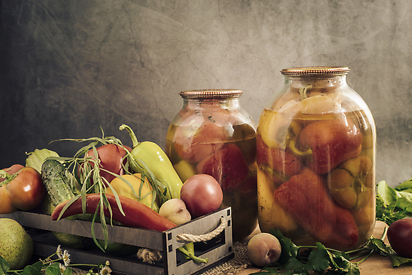 포토 JPG 해외이미지 유리병 실내 사람없음 피클 오이피클 해외포토 병_용기 내부 절임 파일형식 이미지허브