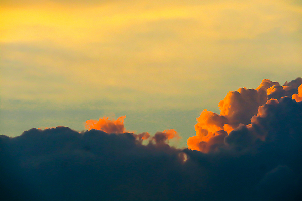 포토 JPG 해외이미지 구름 파도 바다 분홍색 백그라운드 패턴 오렌지 자연 벽지 하늘 아침 휴가 새로움 풍경 사람없음 야외 빨간색 물 여름 파란색 빛 컬러풀 햇빛 태양 노란색 우주 일출 환경 맑음 일몰 흰색 황금 야간 큼 장면 천국 흙더미 수평선 해외포토 주간 자연요소 계절 컬러 컨셉 무늬 과일 날씨 노을 흙 크기 생태계 파일형식 더미 이미지허브