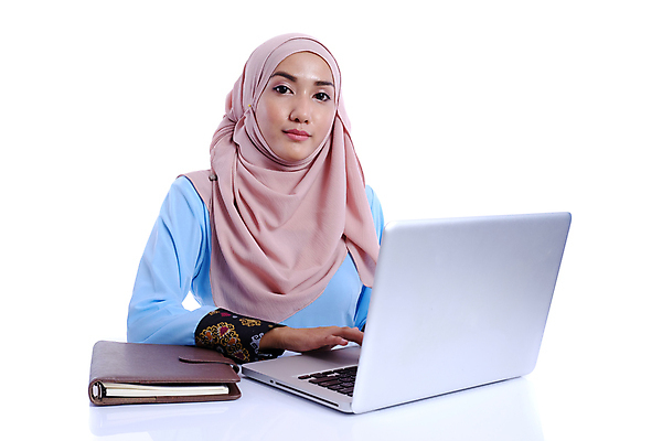 포토 JPG 해외이미지 직업 학생 교육 행복 인터넷 비즈니스 통신 성공 직장 한명 앉기 동양인 인종 노트북 컴퓨터 사무실 공책 탐험 흰색 표현 업무 작업 비즈니스우먼 이메일 이슬람교 종업원 사이버 책상 말레이시아 아랍어 흥미 해외포토 1 여자 감정 아시아 종교 컬러 가구 컨셉 회사 모션 문구용품 사람 전자제품 직장인 파일형식 이미지허브