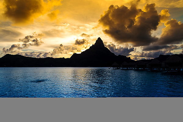 포토 JPG 해외이미지 모래 바다 섬 여행 자연 하늘 호텔 휴가 휴식 산 손바닥 풍경 사람없음 야외 물 여름 파란색 신혼여행 고급 휴양지 태평양 방갈로 폴리네시아 석호 몰디브 프랑스어 이국적 터키석 파라다이스 해외포토 자연요소 문자 손 계절 아시아 컬러 결혼 컨셉 숙소 장소 오세아니아 보석 생태계 파일형식 이미지허브