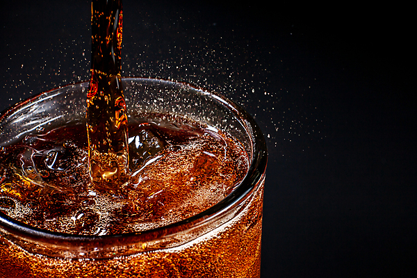 포토 JPG 해외이미지 음료 음식 백그라운드 유리 맥주 사람없음 물 파티 얼음 검은색 활발 거품 젖음 추위 물방울 신선 칵테일 달콤 맛 떨어짐 시원함 갈증 상쾌 질감 콜라 찌그러짐 반투명 소다 이산화탄소 팝 해로움 스플래쉬 무알코올 해외포토 자연요소 감정 컬러 컨셉 재질 주류 이벤트 탄산음료 파일형식 이미지허브