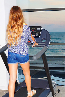 포토 JPG 해외이미지 여자 음악 스포츠 신발 무지개 신체 모션 발 휴식 실내 건강 사람 사람없음 운동복 달리기 조깅 운동 건강관리 기계 기쁨 기차 닫기 연습 속도 클럽 체육관 근육질 긍정 런닝머신 노력 파스텔톤 해외포토 자연요소 옷 감정 육상교통 컬러 컨셉 근육 문화예술 대중교통 관리 내부 신체부위 운동기구 몸매 파일형식 이미지허브