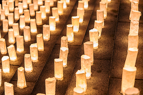 포토 JPG 해외이미지 종이 문화 밥 불 불꽃 함께함 이벤트 사람없음 야외 빛 파티 일본 희망 등불 축하 사찰 뜨거움 행운 도쿄 야간 사인 개성 단계 빛망울 해외포토 자연요소 감정 아시아 음식 컨셉 종교건축 조명 파일형식 이미지허브