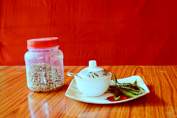 포토 JPG 해외이미지 접시 음식 백그라운드 재료 탁자 아침 디저트 사탕 요리 사람없음 컵 케이크 식당 초콜릿 식사 시골 축하 신선 항아리 사발 달콤 아침식사 인스턴트 먹기 건강식 마살라 머랭 핸드메이드 해외포토 주간 식기 가구 컨셉 모션 상점 도자기 사기그릇 맛 파일형식 이미지허브