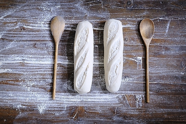 포토 JPG 해외이미지 빵 백그라운드 2 탁자 실내 사람없음 목재 햇빛 숟가락 빵집 흰색 밀 굽기 배열 날것 밀가루 덩어리 생식 정물화 해외포토 나무 음식 컬러 가구 재료 곡류 수저 내부 태양 상점 가루 구이 그림 파일형식 이미지허브