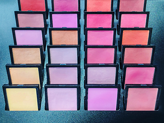 포토 JPG 해외이미지 직업 여자 얼굴 분홍색 백그라운드 실험 그림자 사람없음 장식 세트 컬러풀 유행 보라색 검은색 화장품 활발 흰색 붓 화려 팔레트 정상 가루 볼터치 수집 피부 오브젝트 만들기 아이섀도 내추럴 돌봄 멀티 파스텔톤 스타일 해외포토 컬러 컨셉 모션 사람 신체부위 화장 뷰티 파일형식 이미지허브