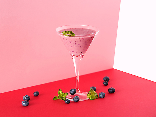 포토 JPG 해외이미지 분홍색 실내 사람없음 블루베리 미니멀 블루베리스무디 해외포토 컬러 과일 내부 스무디 파일형식 이미지허브