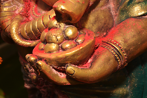 포토 JPG 해외이미지 아시아 종교 밥 코끼리 기념 동양인 사람없음 빨간색 컬러풀 조각상 믿음 축제 페인트 기도 축하 최고 사찰 행운 의식 가루 인도인 심볼 신성 네팔 수도원 귀족 부적 숭배 카트만두 힌두교 제의 해외포토 외국인 감정 나라 음식 컬러 컨셉 포유류 종교건축 인종 조형물 파일형식 이미지허브