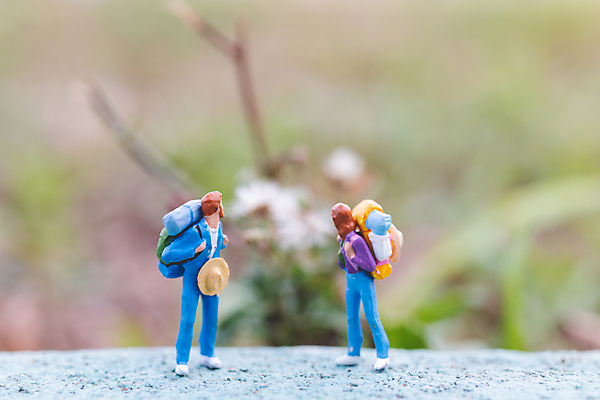 포토 JPG 해외이미지 라이프스타일 여자 남자 여행 컨셉 가이드 배낭 휴가 사람 사람없음 여름 세계 장난감 숫자 여행객 걷기 트래킹 미니어처 작음 미니 백패커 해외포토 직업 문자 계절 가방 모션 레저 생활 모형 크기 파일형식 이미지허브