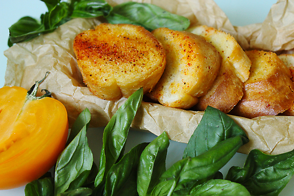 포토 JPG 해외이미지 접시 음식 빵 조각 백그라운드 토마토 치즈 샌드위치 건강 마늘 요리 사람없음 노란색 식사 저녁식사 튀김 껍질 흰색 신선 그룹 맛 그릴 아침식사 바게트 정상 만취 먹기 카나페 속도 슬라이스 토스트 버터 덩어리 축배 프랑스어 점심식사 고립 부스러기 브루스케타 해외포토 문자 식기 컬러 컨셉 채소 모션 주방용품 유제품 서양음식 술취함 파일형식 이미지허브