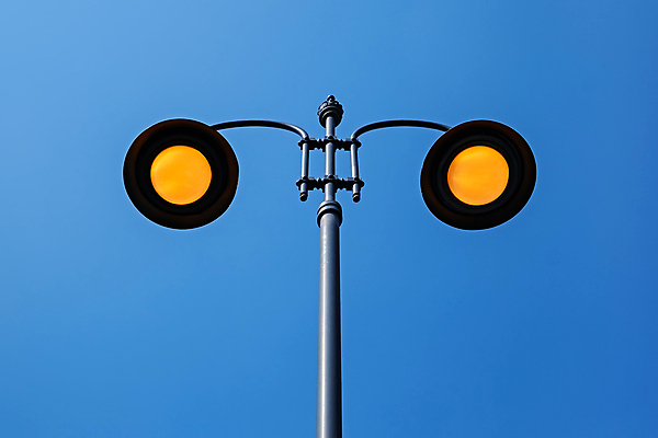 포토 JPG 해외이미지 디자인 도로 여행 백그라운드 컨셉 오렌지 전구 건축양식 교통시설 태국 하늘 조명 거리 경고 안전 사람없음 초록색 파란색 빛 노란색 금속 검은색 힘 장비 운전 에너지 골동품 흰색 램프 도시 황금 위험 심볼 오브젝트 사인 신호 봉 그만 방법 옛날 해외포토 건축 아시아 길 컬러 교통 과일 모션 재질 시설 파일형식 이미지허브