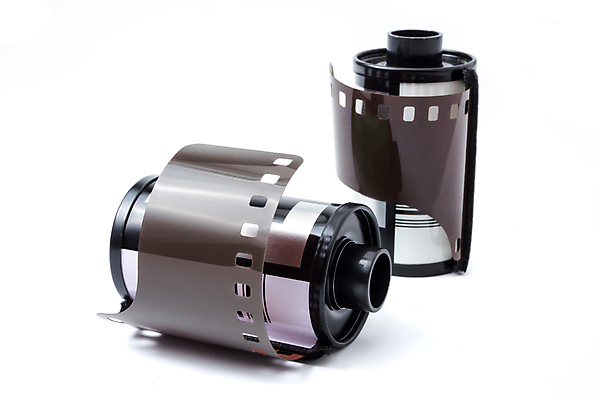 포토 JPG 해외이미지 실내 사람없음 빈티지 오브젝트 흰배경 복고 사진필름 해외포토 백그라운드 컨셉 내부 흰색 필름 파일형식 이미지허브