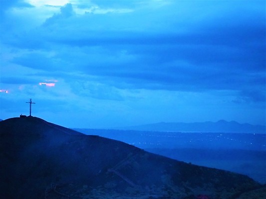 포토 JPG 해외이미지 구름 아이콘 기독교 종교 분홍색 여행 백그라운드 십자가 밭 오렌지 건축양식 자연 하늘 산 풍경 사람없음 야외 목재 그래픽 빨간색 초록색 여름 파란색 빛 컴퓨터 태양 노란색 교회 우주 일출 환경 디지털 보라색 일몰 바위 흰색 최고 심볼 마법 금요일 발생 카피스페이스 해외포토 자연요소 나무 계절 건축 컬러 농업 과일 재료 종교건축 건물 전자제품 노을 공백 돌_바위 생태계 요일 파일형식 이미지허브
