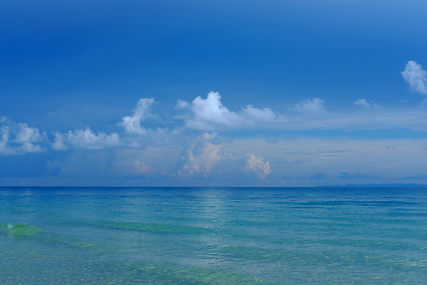 포토 JPG 해외이미지 구름 계절 물결 파도 바다 여행 백그라운드 태국 자연 하늘 날씨 풍경 사람없음 야외 물 여름 파란색 빛 우주 환경 침묵 봄 활발 흰색 오픈 멀리 솜털 깊이 수평선 해외포토 자연요소 아시아 컬러 컨셉 소리 생태계 파일형식 이미지허브