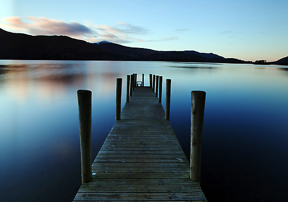 포토 JPG 해외이미지 영어 공원 유럽 호수 백그라운드 겨울 자연 하늘 영국 잉글랜드 풍경 사람없음 야외 물 파란색 반사 항구 일몰 무대 시골 방파제 대문 전국 착륙 컴브리아주 해외포토 자연요소 문자 계절 공공시설 나라 컬러 교통시설 문 노을 생태계 파일형식 이미지허브