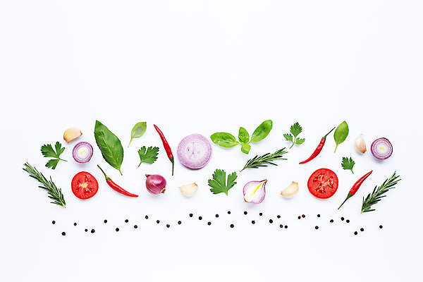 포토 JPG 해외이미지 백그라운드 채소 식재료 방울토마토 고추 단면 실내 마늘 사람없음 신선 흰배경 후추 바질 로즈메리 적양파 해외포토 토마토 양파 내부 흰색 허브 향신료 파일형식 이미지허브