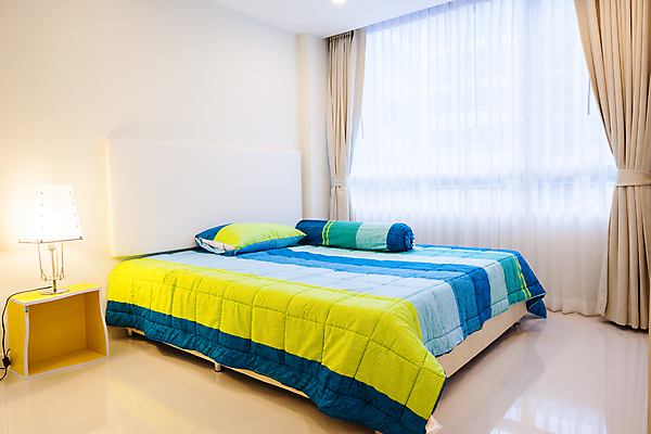 포토 JPG 해외이미지 디자인 벽 가구 거실 건축양식 호텔 휴식 새로움 아파트 주택 미술 사람없음 내부 건물 장식 소파 침실 방 흰색 침대 잠 고급 우아함 디자이너 맨션 확인 부드러움 주인 렌탈 체크아웃 생존 미니멀리스트 안락 해외포토 직업 건축물 건축 컬러 생활용품 컨셉 의자 숙소 문화예술 감각 파일형식 이미지허브