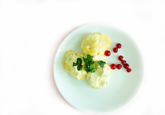 포토 JPG 해외이미지 라이프스타일 접시 음식 백그라운드 재료 부분 공 아이스크림 디저트 사람없음 가로 갈색 초콜릿 숟가락 냉동 얼음 우유 추위 흰색 대접 신선 사발 고급 우아함 달콤 맛 상품 정상 시원함 민트 크림 국자 상쾌 서빙 원뿔 와플 바닐라 셔벗 핸드메이드 해외포토 자연요소 도형 식기 감정 컬러 컨셉 주방용품 유제품 수저 생활 사기그릇 허브 파일형식 이미지허브