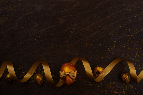 포토 JPG 해외이미지 전통 디자인 배너 리본 음식 백그라운드 컨셉 텍스트 탁자 휴가 기념 선물 미술 사람없음 목재 장식 빛 갈색 노란색 금속 축제 어둠 시골 축하 신용카드 그리기 재산 황금 고급 심볼 활 부활절계란 보물 카피스페이스 해외포토 나무 컬러 가구 재료 모션 재질 문화예술 부활절 금융 계란 공백 파일형식 이미지허브