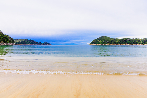 포토 JPG 해외이미지 공원 모래 바다 섬 여행 자연 하늘 휴가 새로움 풍경 사람없음 야외 물 여름 파란색 모래사장 평화 만 뉴질랜드 남쪽 전국 해외포토 자연요소 계절 공공시설 컬러 컨셉 오세아니아 방향 생태계 파일형식 이미지허브