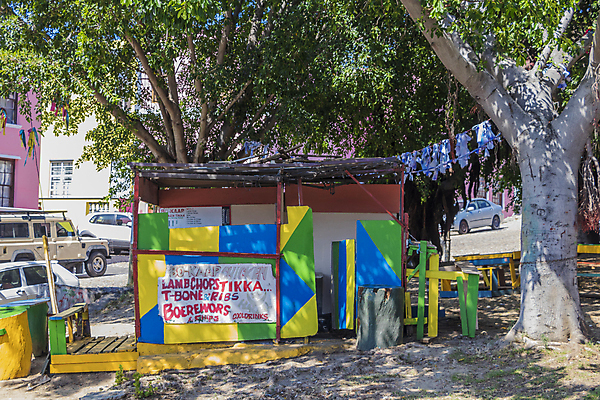 포토 JPG 해외이미지 전통 문화 음식 여행 돈 건축양식 주택 사람없음 야외 건물 빨간색 초록색 파란색 컬러풀 마을 상점 식당 도시 도심 구매 시골집 타운 이웃 길거리음식 남아프리카 옛날 케이프타운 터키석 해외포토 건축물 건축 컬러 아프리카 쇼핑 재산 보석 남아프리카공화국 파일형식 이미지허브