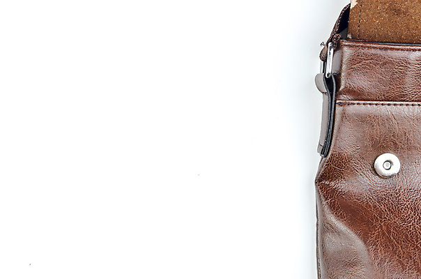 포토 JPG 해외이미지 학생 손 디자인 옷 남자 여행 백그라운드 서류가방 가방 비즈니스 손잡이 사람없음 그래픽 파란색 사무실 갈색 유행 카메라 검은색 핸드백 흰색 도시 지갑 던지기 컨테이너 가죽 오브젝트 어깨 싱글 그림 복고 수납 직사각형 고립 스트랩 스타일 해외포토 도형 잡화 산업 컬러 모션 사람 신체부위 전자제품 파일형식 이미지허브