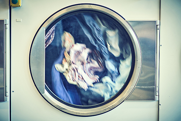 포토 JPG 해외이미지 옷 산업 백그라운드 가사 유리 실내 사람없음 문 기계 장비 젖음 흰색 원형 빨래 묘사 오브젝트 세탁기 세탁소 해외포토 도형 컬러 재질 내부 가전제품 파일형식 이미지허브