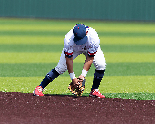 포토 JPG 해외이미지 주간 전신 남자 청소년 숙이기 한명 야외 앞모습 10대 야구 야구선수 잡기 야구글러브 야구공 야구모자 야구복 야구장 수비수 십대남자한명만 해외포토 자연요소 모자_잡화 1 뷰포인트 포즈 공 스포츠시설 모션 운동선수 사람 운동복 구기 야구용품 글러브 남자한명만 십대남자만 파일형식 이미지허브
