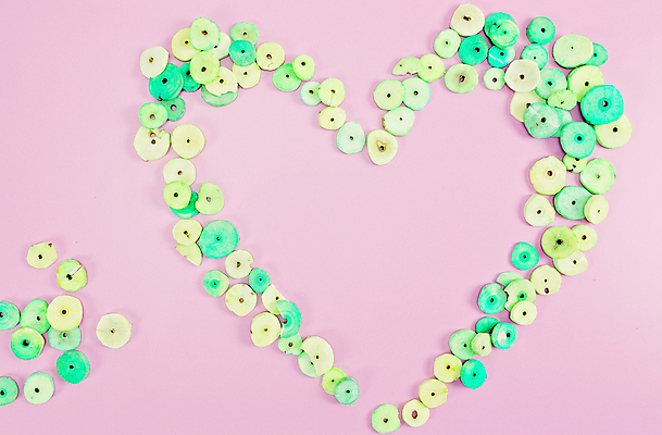 포토 JPG 해외이미지 모양 디자인 기념일 행복 분홍색 결혼 백그라운드 패턴 텍스트 탁자 버튼 친절 발렌타인데이 사랑 사람없음 초록색 우주 공백 하트 축하 신선 원형 생일 메시지 플랫 고급 정상 심볼 향기 심플 열정 머리위 위치 블로거 목업 방식 미니멀 해외포토 도형 감정 컬러 가구 컨셉 무늬 데이이벤트 이벤트 냄새 파일형식 이미지허브