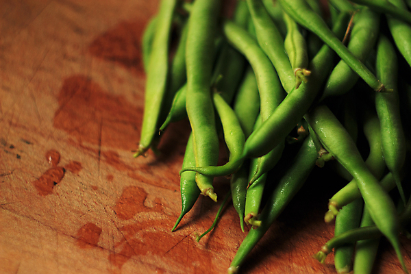 포토 JPG 해외이미지 잡화 줄 음식 농업 다이어트 채소 재료 탁자 콩 건강 요리 씨앗 사람없음 목재 초록색 물 갈색 노란색 쌓기 주방 젖음 수확 물방울 신선 원형 그룹 신장 자르기 먹기 유기농 질감 완두콩 날것 성분 꼬투리 단백질 생식 줄서기 채식주의자 해외포토 자연요소 도형 나무 식물 웰빙 산업 컬러 가구 모션 곡류 비뇨기관 채식 영양소 파일형식 이미지허브