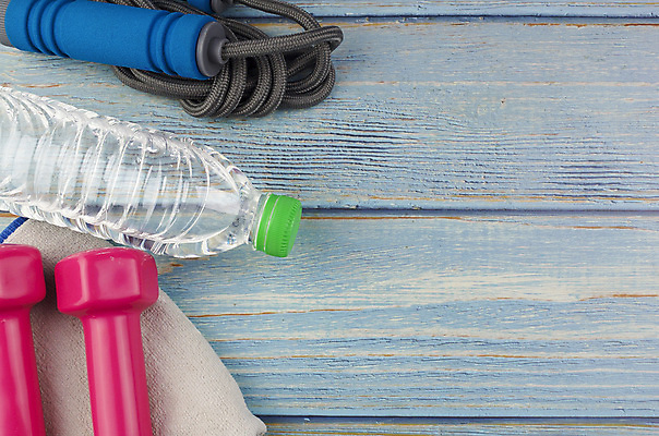 포토 JPG 해외이미지 라이프스타일 여자 밧줄 스포츠 분홍색 백그라운드 신발 컨셉 다이어트 장신구 요가 건강 사람없음 목재 빨간색 초록색 물 파란색 수건 운동 노란색 유행 우주 점프 보라색 아령 장비 흰색 플랫 정상 몸무게 연습 오브젝트 체육관 위치 터키석 스타일 카피스페이스 해외포토 자연요소 나무 웰빙 줄 컬러 재료 모션 사람 생활 위생용품 공백 보석 파일형식 이미지허브