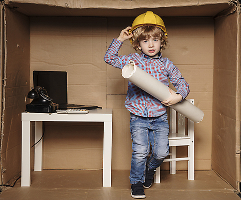 포토 JPG 해외이미지 전신 응시 남자 어린이 비즈니스 한명 서기 들기 소년 앞모습 컴퓨터 상자 사무실 기쁨 잡기 업무 비즈니스맨 체험 계획 헬멧 작음 전화기 투자 경영 계약자 소년만 소년한명만 해외포토 1 시선 감정 뷰포인트 컨셉 모션 사람 전자제품 작업 직장인 보호장비 크기 계약 남자만 남자한명만 어린이만 파일형식 이미지허브