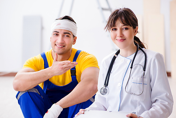 포토 JPG 해외이미지 여자 남자 노동자 실내 상반신 성인 두명 앞모습 환자 의사 가리킴 성인만 해외포토 직업 뷰포인트 의학 사람 손짓 내부 의료진 파일형식 이미지허브