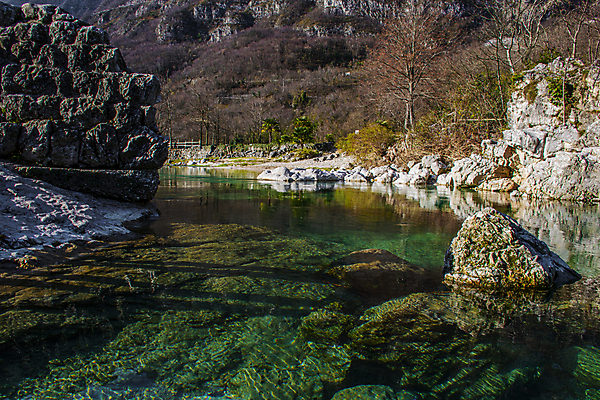 포토 JPG 해외이미지 계절 지구 백그라운드 자연 산 풍경 사람없음 물 빛 환경 계곡 스파 침묵 이탈리아 활발 폭포 흐름 추위 가을 바위 신선 투명 개울 분위기 매끈함 시원함 크리스탈 순수 생태계 알프스 내추럴 방법 생태학 해외포토 자연요소 교육 유럽 컨셉 강 소리 돌_바위 감각 광석 파일형식 이미지허브