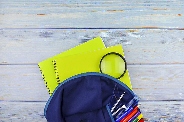 포토 JPG 해외이미지 학생 디자인 교육 종이 어린이 백그라운드 컨셉 다이어트 가방 비즈니스 포장 배낭 학교 탁자 문구용품 사람없음 목재 책 초록색 파란색 스터디 상자 컬러풀 사무실 연필 우주 쪽지 공책 공백 장비 에너지 흰색 신선 업무 플랫 정상 책상 오브젝트 신학기 유기농 위치 점심식사 해외포토 나무 웰빙 잡화 컬러 가구 재료 학용품 건강 사람 학습 필기구 식사 작업 파일형식 이미지허브