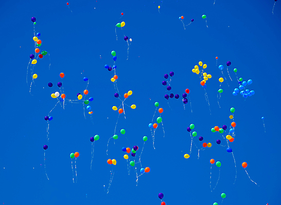 포토 JPG 해외이미지 주간 사람없음 야외 떠있는 풍선 해외포토 자연요소 모션 파일형식 이미지허브