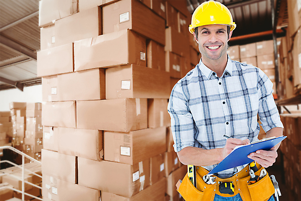 포토 JPG 해외이미지 백인 남자 노동자 실내 한명 들기 상반신 성인 앞모습 30대 상자 안전모 물류창고 서류판 성인남자한명만 해외포토 서양인 직업 1 뷰포인트 모션 사람 내부 장년 사무용품 헬멧 안전장비 창고 남자한명만 성인남자만 파일형식 이미지허브