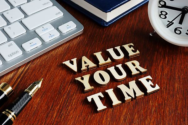 포토 JPG 해외이미지 직업 행복 시계 컨셉 돈 비즈니스 성공 사람없음 금융 시간 계획 소중 측정 기회 수익 가치 낭비 경영 마감 예산 조언 해외포토 감정 경제 재산 파일형식 이미지허브