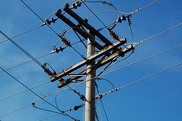 포토 JPG 해외이미지 디자인 선 사람없음 금속 힘 화물 철사 볼트 봉 지휘자 평행 변압기 전압 해외포토 재질 음악가 운송업 공구 파일형식 이미지허브