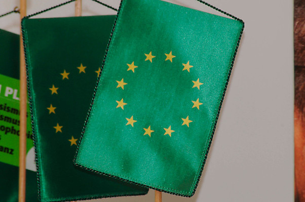 포토 JPG 해외이미지 유럽 협력 협상 사람 사람없음 초록색 세계 파티 평화 투표 민주주의 심볼 의견 시민 개선 소셜 유럽연합 인구 정치 회원 해외포토 나라 컬러 컨셉 비즈니스 이벤트 선거 국민 파일형식 이미지허브