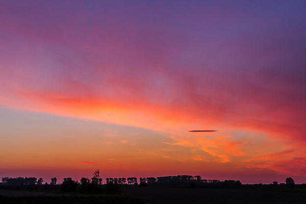 포토 JPG 해외이미지 구름 계절 백그라운드 오렌지 자연 하늘 아침 날씨 추상 풍경 사람없음 야외 빨간색 여름 파란색 빛 햇빛 태양 노란색 우주 일출 어둠 황혼 일몰 새벽 활발 뜨거움 황금 저녁 장면 폭풍 천국 해외포토 주간 자연요소 컬러 컨셉 무늬 과일 노을 야간 생태계 파일형식 이미지허브