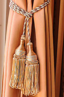 포토 JPG 해외이미지 디자인 밧줄 주택 실내 사람없음 내부 장식 직물 커튼 고명 화려 고급 우아함 오브젝트 짜임 접기 벨벳 해외포토 줄 컨셉 모션 건물 실크 파일형식 이미지허브