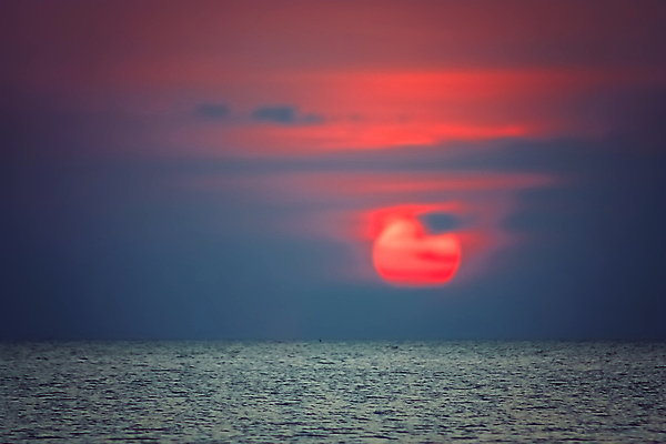 포토 JPG 해외이미지 구름 실루엣 아시아 파도 바다 섬 오렌지 태국 하늘 휴가 휴식 그림자 동양인 풍경 사람없음 야외 여름 컬러풀 햇빛 태양 노란색 평화 일출 침묵 황혼 일몰 새벽 만 황금 저녁 석호 넘어짐 파라다이스 수평선 해외포토 자연요소 계절 나라 컬러 컨셉 과일 모션 촬영기법 인종 노을 소리 야간 파일형식 이미지허브