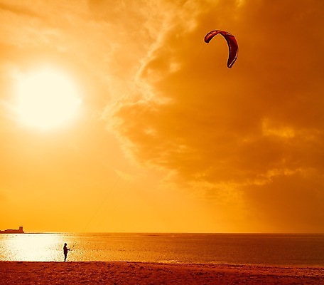 포토 JPG 해외이미지 1 라이프스타일 계절 남자 스포츠 파도 바다 포즈 모션 사람 성인 사람없음 야외 가로 물 컬러풀 햇빛 거품 수상스포츠 서핑 스페인 연 서퍼 운동가 프리스타일 해외포토 자연요소 유럽 컬러 운동선수 생활 태양 놀이용품 파일형식 이미지허브