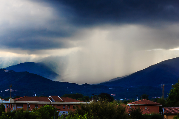 포토 JPG 해외이미지 구름 오렌지 자연 하늘 산 풍경 사람없음 초록색 파란색 햇빛 태양 어둠 광선 흰색 노력 뇌우 해외포토 자연요소 컬러 과일 생태계 파일형식 이미지허브