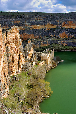 포토 JPG 해외이미지 공원 유럽 야생동물 자연 휴식 산 건강 풍경 사람없음 목재 물 강 환경 골짜기 다양 바위 스페인 보호 생태계 생물학 서식지 내추럴 무료 보호구역 삼림지대 생태학 지질학 해외포토 자연요소 나무 동물 공공시설 교육 나라 다수 컨셉 재료 돌_바위 숲 구역 파일형식 이미지허브