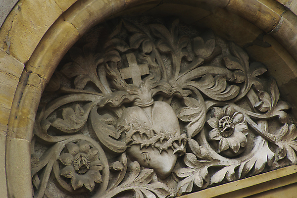 포토 JPG 해외이미지 전통 디자인 꽃 유럽 종교 십자가 건축양식 영국 사람없음 건물 노란색 교회 문 수확 하트 화려 중세 역사 클래식 닫기 묘사 열정 신성 아일랜드 목각 고딕 옛날 해외포토 모양 식물 건축물 건축 감정 나라 컬러 컨셉 농업 종교건축 모션 파일형식 이미지허브