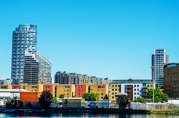 포토 JPG 해외이미지 직업 회사 비즈니스 건축양식 창문 유리 하늘 성공 미래 새로움 사람없음 건물 금융 파란색 빛 도시풍경 글로벌 사무실 태양 반사 탑 고층빌딩 도시 업무 센터 재산 도심 주식 런던 상업 지역 경제학 해외포토 자연요소 건축물 교육 건축 컬러 컨셉 재질 영국 풍경 빌딩 경제 작업 파일형식 이미지허브